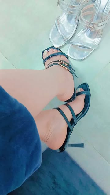 صندل دو سگگه پاشنه ۹ سانت سایز ۳۷ الی ۴۰